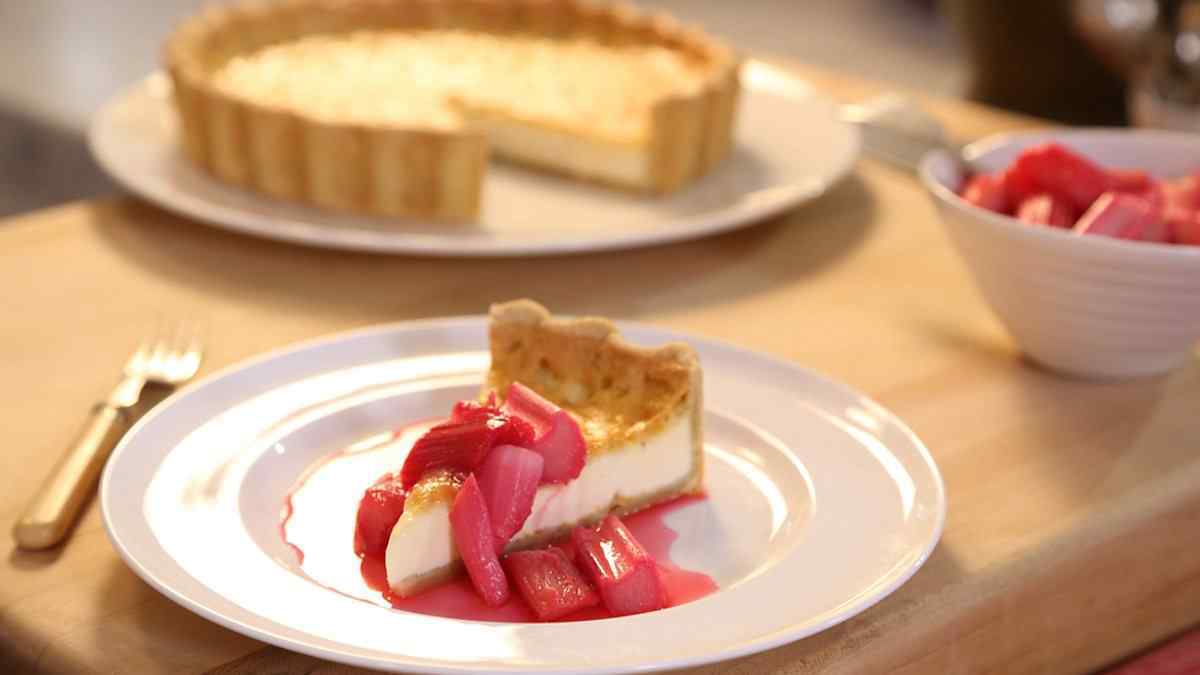 Rhubarb and Custard tart