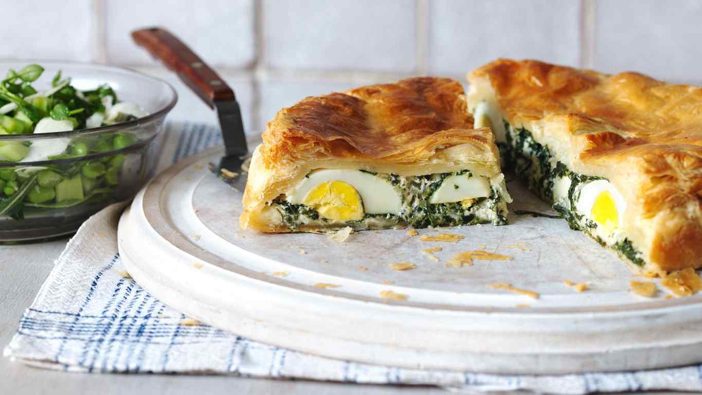 Easter spinach pie